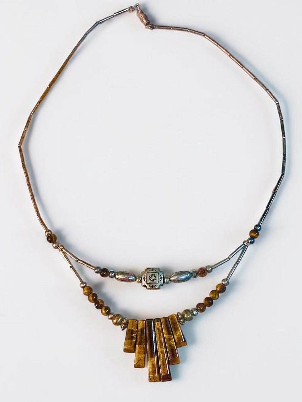Genuine Tgr brown beads Bar Pendant Necklace in Brown and Silver - Picture 3 of 8